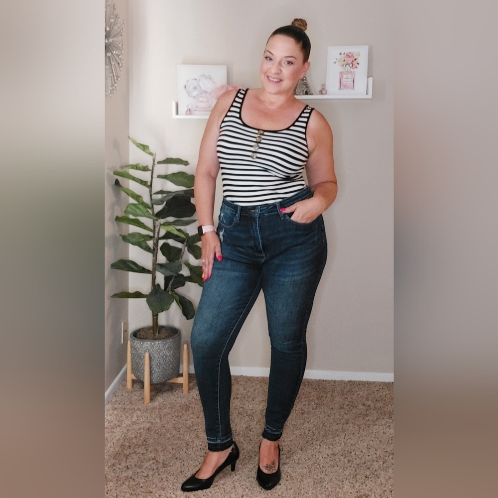 Judy Blue Jeans High Rise Tummy Control Top Skinny Jeans